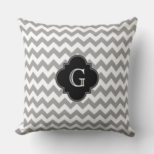 Grå Vit Chevron ZigZag Svart Quatrefoil Monogram Kudde