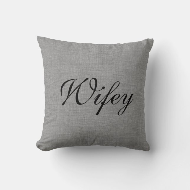 Gråa Wifey Fru Kudde (Framsida)
