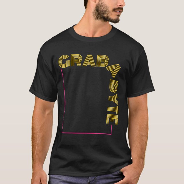GRAB A BYTE - PROGRAMMERINGSPUNSCH T SHIRT (Framsida)