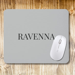 Gråbeige Lyxlig Serif Anpassat Personligt Namn Musmatta