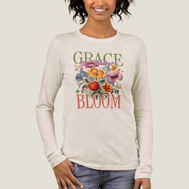 Grace in Bloom Blommig Typografi T Shirt (Framsida)
