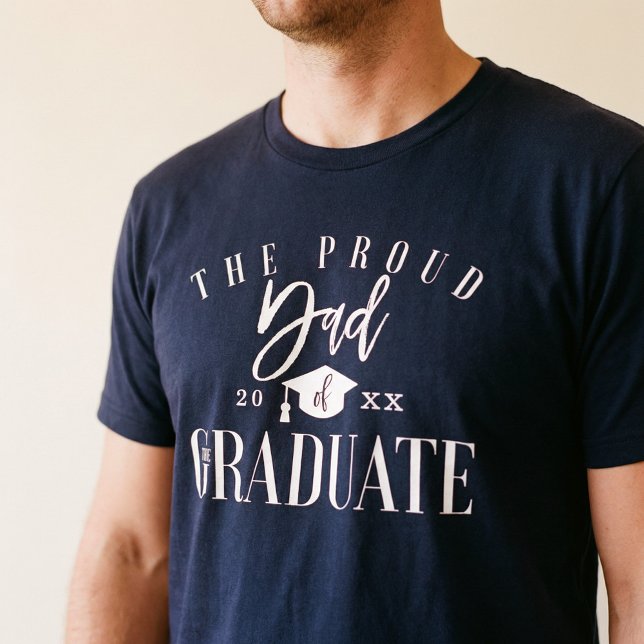 Grad Firande| Pappa i Student T Shirt (Proud Dad of the Graduate Graduation Class of 2026 T-Shirt)
