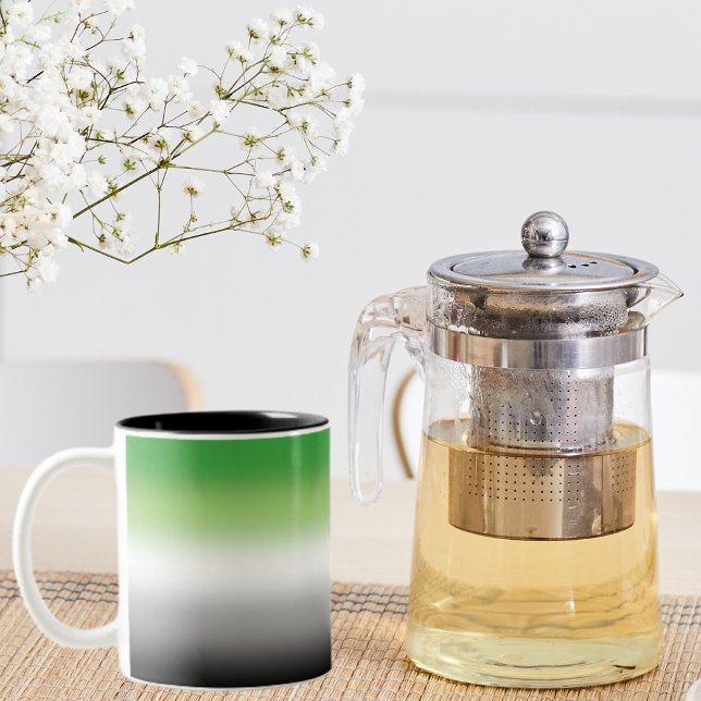 Gradient Aromantiska Flaggan – Färgglad Aromantisk Två-Tonad Mugg (Skapare uppladdad)