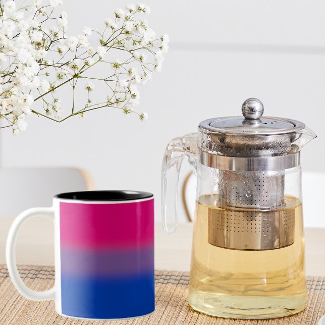 Gradient Bisexuell Pride Flagga – Färgrik Bi Flagg Två-Tonad Mugg (Skapare uppladdad)