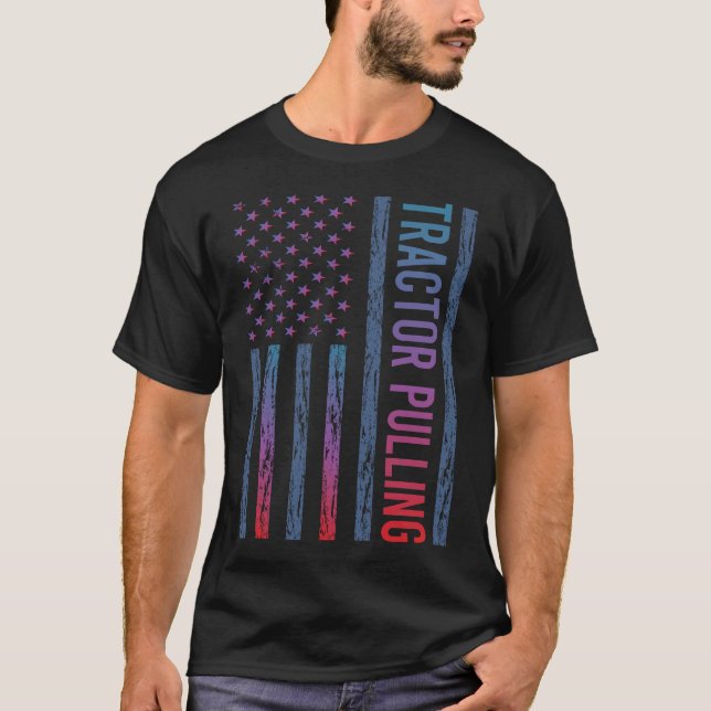 Gradient Flagga Traktor Pulling T Shirt (Framsida)