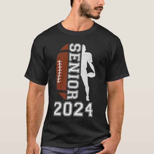 Graduate Senior Class 2024 Graduation American Foo T Shirt (Framsida)
