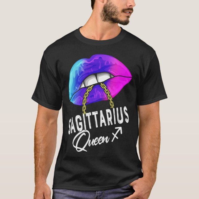 Graduated Purple Blue Sagittarius Queen November D T Shirt (Framsida)