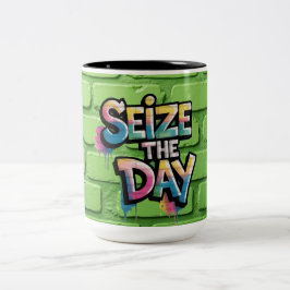 Graffiti Färgrik Text Som Säger Seize The Day Två-Tonad Mugg