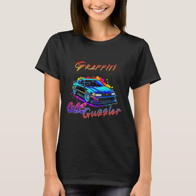 GRAFFITI GAS GUZZLER - DRIFT CAR T SHIRT (Framsida)