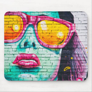 Graffiti Girl mousepad Musmatta