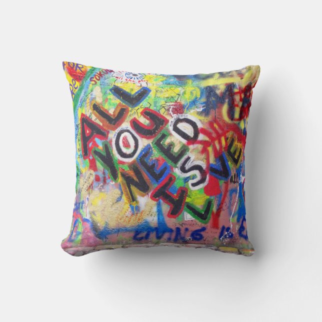 Graffiti Kärlek Pillow Kudde (Framsida)