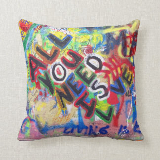 Graffiti Kärlek Pillow Kudde