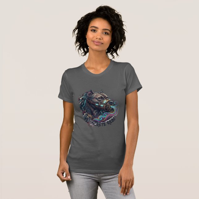 Graffiti T-shirt i betongrebell pitbull (Hel framsida)