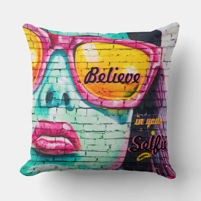 Graffiti tror på din självfie Pillow Kudde (Framsida)