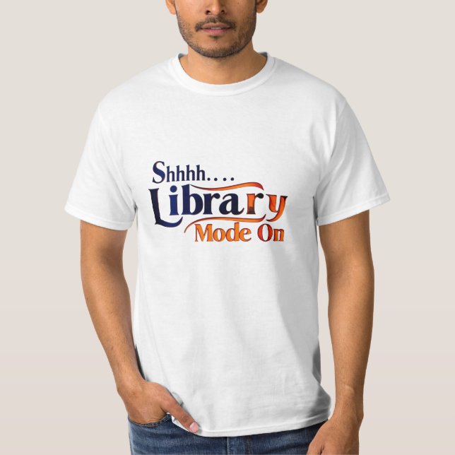 Grafic Value T-Shirt – Premium Konstnärlig Bokälsk (Framsida)