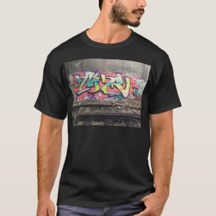 Grafitti Chicago Tee