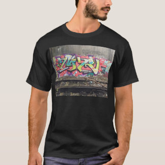 Grafitti Chicago Tee