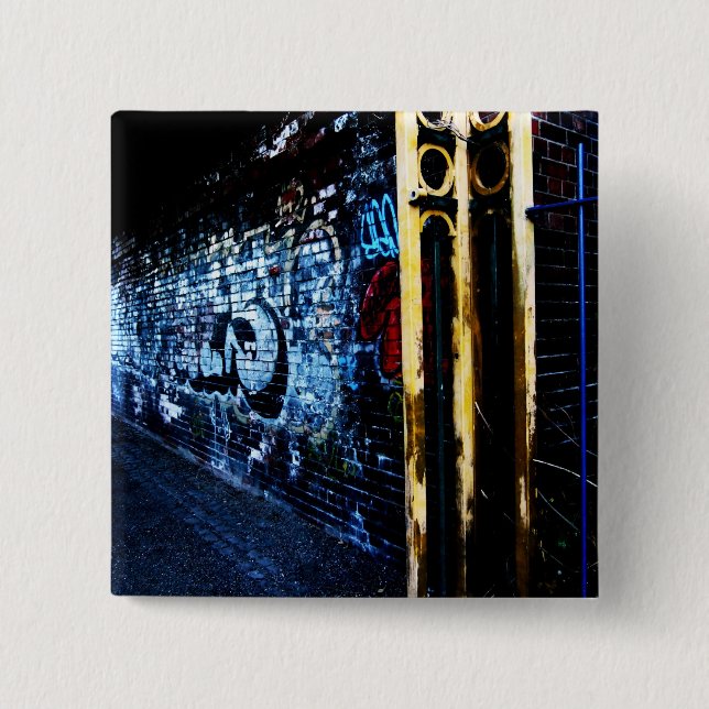Grafitti vid natt knapp (Framsida)