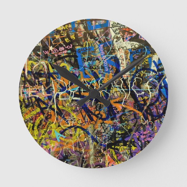Grafittibakgrund Rund Klocka (Framsida)