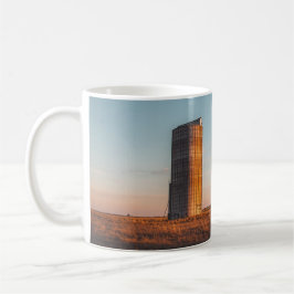 Grain Silo Golden Hour Mug - Rustic Texas Morning  Kaffemugg