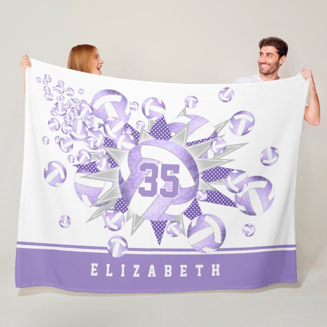 Grålilaaktig lila, vita volleybollar och stjärnor fleecefilt (På plats)