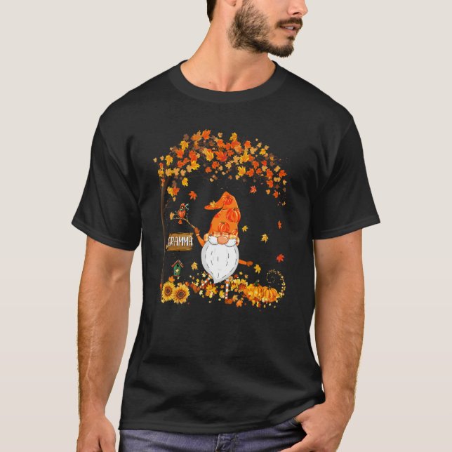 Gramma Gnome Autumn Pumpkin Maple Leaf Fall Season T Shirt (Framsida)