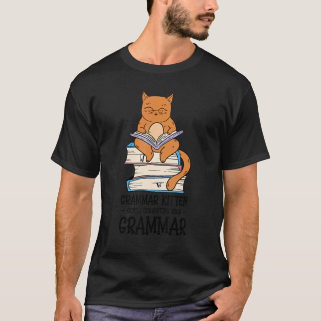 Grammar Kitten rättar Gent engelska lärare T Shirt (Framsida)