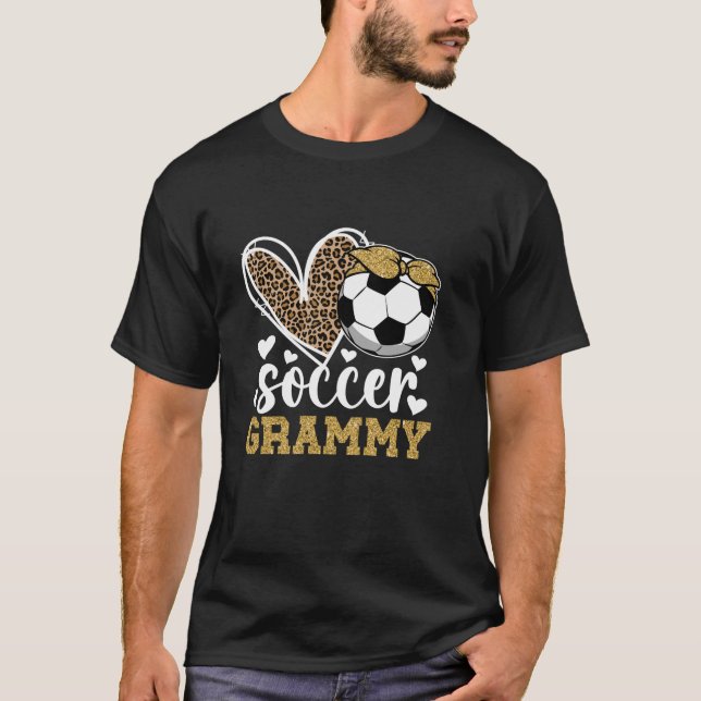 Grammy Heart Grandma Grammy från en fotbollsspelar T Shirt (Framsida)
