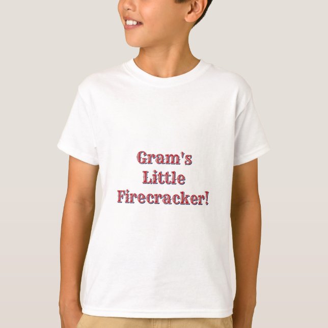 Gram's Little Firecracker! USA 250 fyrverkerier   T Shirt (Framsida)