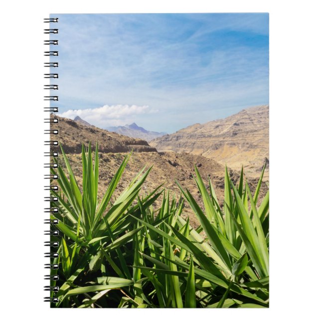 Gran Canary Mountain Landscape Anteckningsbok (Framsidan)