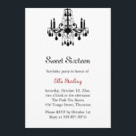 Grand Ballroom-inbjudan på födelsedagen (vit)<br><div class="desc">En rolig kristallljuskran och en parisisk formaterad typ anger tonen för inbjudan och händelsen. Rulla ner för att se samordningsmenyn.</div>