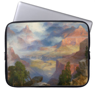Grand Canyon i Mist (av Thomas Moran) Laptop Fodral