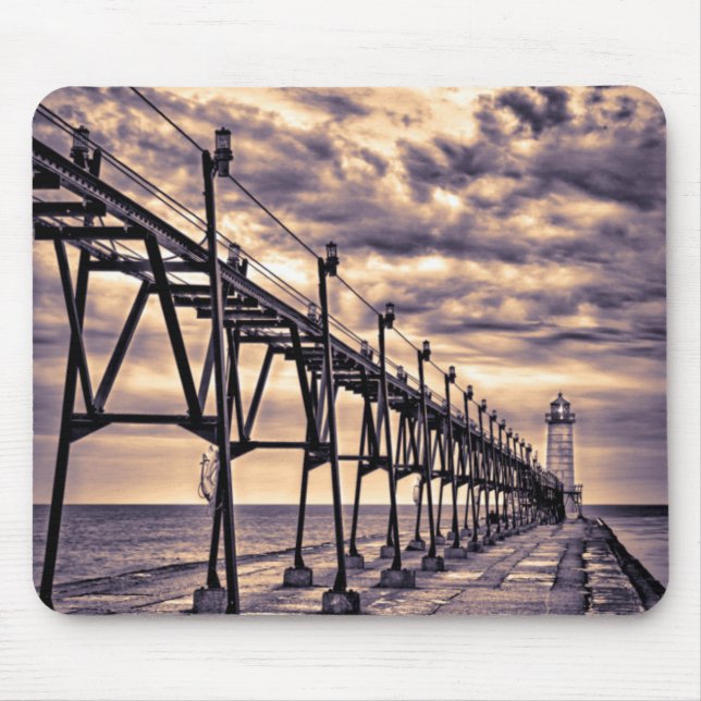 Grand Haven fyr och pir, Grand Haven Musmatta (Framsidan)