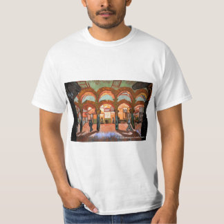 Grand Mosque, Cordoba, Spanien på T-Shirt