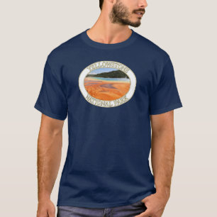 Grand Prismatic Vår vid nationalparken Yellowstone T Shirt