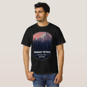 Grand Teton National Park Wyoming USA Hiker Camper T Shirt