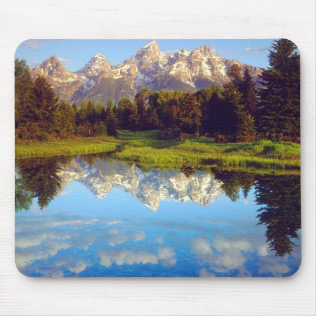 Grand Tetons som reflekterar i floden Snake Musmatta (Framsidan)
