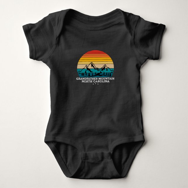 GRANDFATHER MOUNTAIN NORTH CAROLINA T SHIRT (Framsida)