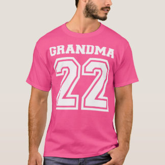 Grandma 2022 for gravid Notice T Shirt