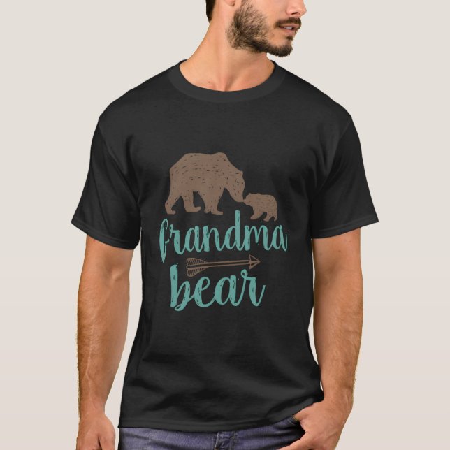 Grandma Bear T Shirt (Framsida)