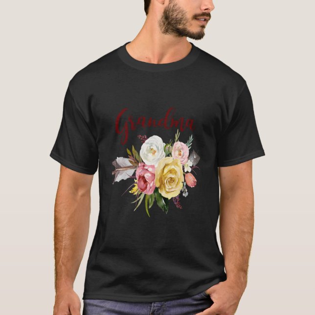 Grandma Boho Rustic Arrow Flower Bouquet Grandma G T Shirt (Framsida)