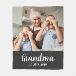 Grandma Established White Script Photo Fleecefilt