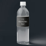 Grandma Grandmor Birthday Personlig Gift Vattenflaskor Etikett<br><div class="desc">Du kan anpassa den med foto,  logotyp eller text. Du kan ställe dem som du vill på anpassningssidan. Modern,  unik,  enkel eller personlig,  det är ditt val.</div>