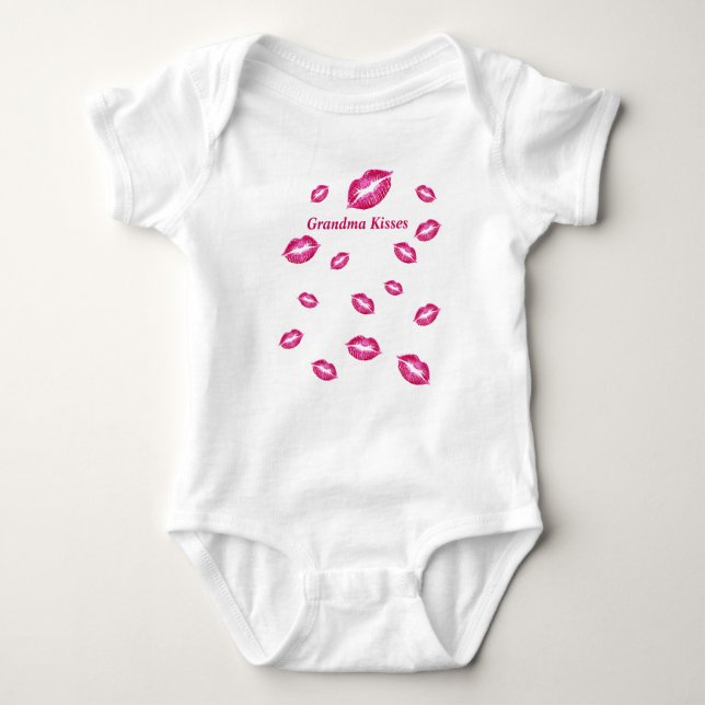 Grandma Kisses Red Läppar T Shirt (Framsida)