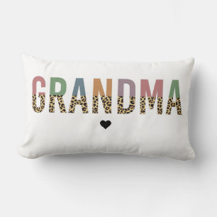 Grandma multifärgad cheetah leopard typography Gif Lumbarkudde
