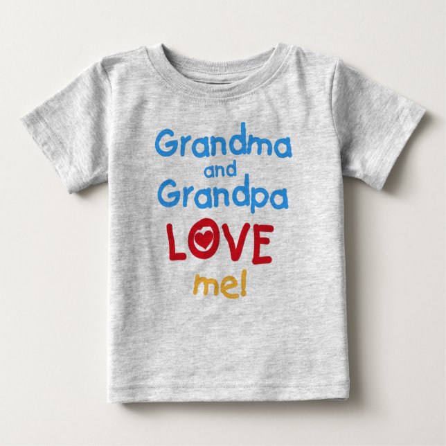 Grandma och Grandpa Kärlek Me Tee (Framsida)
