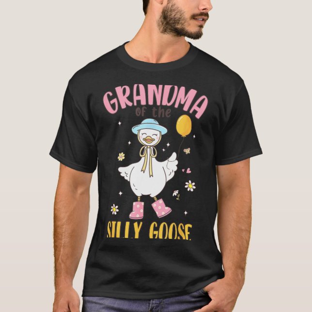 Grandma Of The Silly Goose First Birthday Family M T Shirt (Framsida)