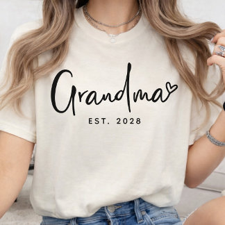 Grandma | Personalized Elegant Script Grandmother T Shirt