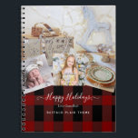 Grandma Photo Gift Grandpa Barnbarn Collage Anteckningsbok<br><div class="desc">Lägg till foton av dina barn, barnbarnen till dina föräldrar, mamma pappa, farfar, mormor till den här moderna fotosamlingsporten för morföräldrar. En vacker modern gåva till födelsedag, jul, helgdagar, pension, bröllop-årsdag eller andra evenemang efter behov. Ni kan ändra texten till spelar ingen roll namn, ni ge era morföräldrar, här är...</div>