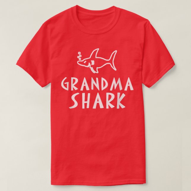 Grandma Shark  T Shirt (Design framsida)